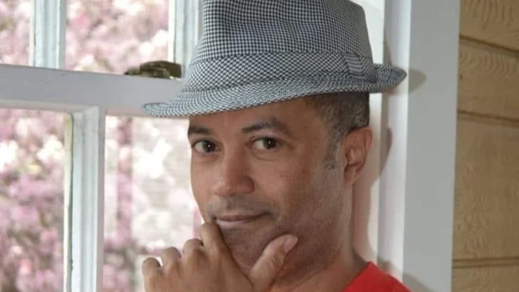 Cinco preguntas para un escritor o escritora de la República Dominicana: León Félix Batista Cinco preguntas para un escritor o escritora de la República Dominicana: León Félix Batista