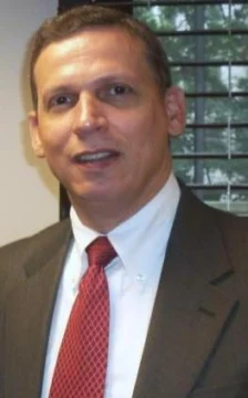  Leopoldo Minaya.