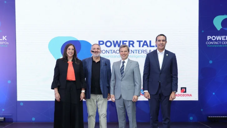 Adozona celebra conferencia sobre la humanización de la inteligencia artificial