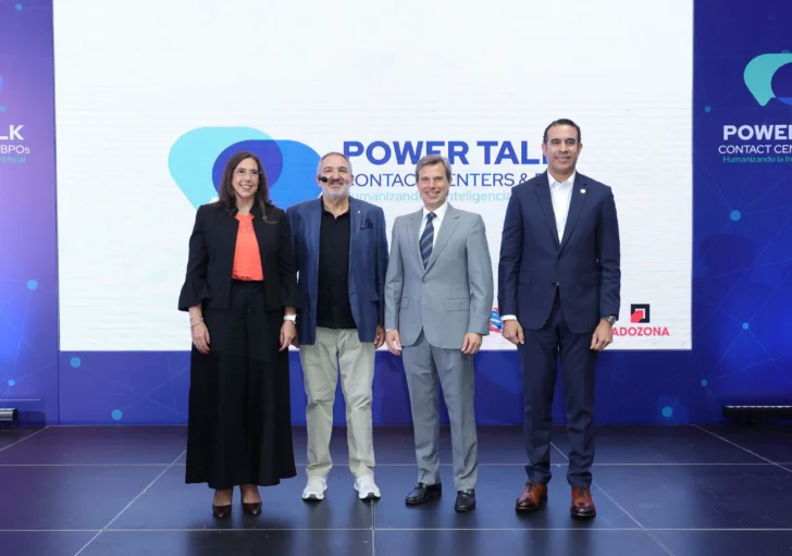 Adozona celebra conferencia sobre la humanización de la inteligencia artificial