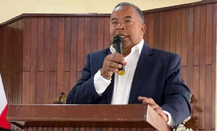 Menegildo De La Rosa es el nuevo presidente de la Corriente Magisterial «Juan Pablo Duarte»