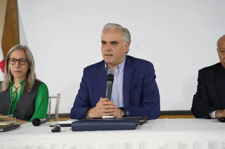 Ministerio de Educación refuerza preparativos para inicio escolar 2025-2026