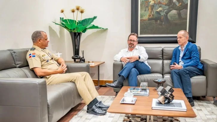 Ministro de Defensa recibe a enviado especial de la ONU en Haití