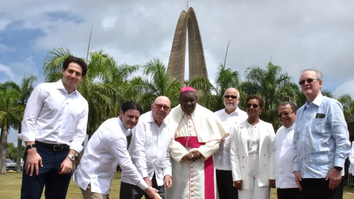 Inician la construcción del Centro de Peregrinos de la Altagracia