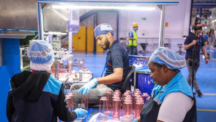 Los sectores industria y comercio impulsan la creación del empleo formal Los sectores industria y comercio impulsan la creación del empleo formal