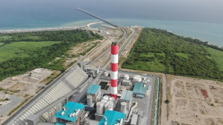 Culpan al presidente Abinader de apagones y violar compromisos climáticos Culpan al presidente Abinader de apagones y violar compromisos climáticos