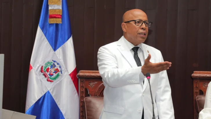 Cámara de Diputados escoge nuevamente a Pacheco como su presidente