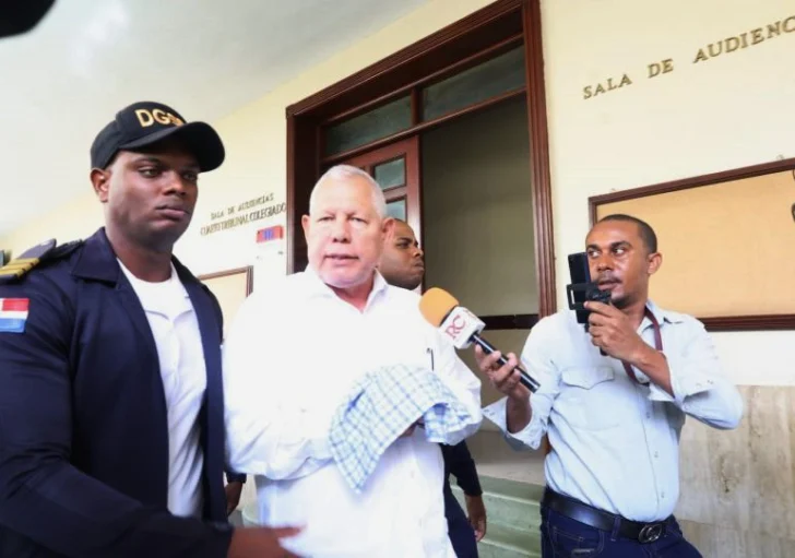 Rafael Guerrero queda en libertad, con grillete electrónico e impedimento de salida de R. D.