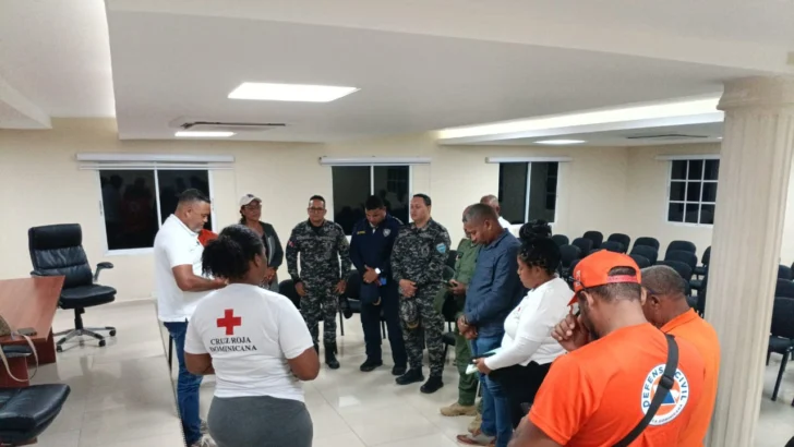 Alcaldía de Las Terrenas activa comité en sesión permanente por huracán