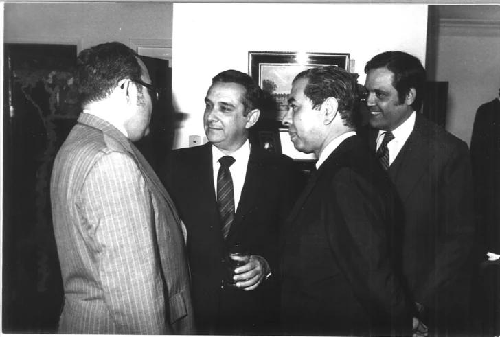  Visita oficial Miguel D'Escoto, canciller de Nicaragua, 1983.