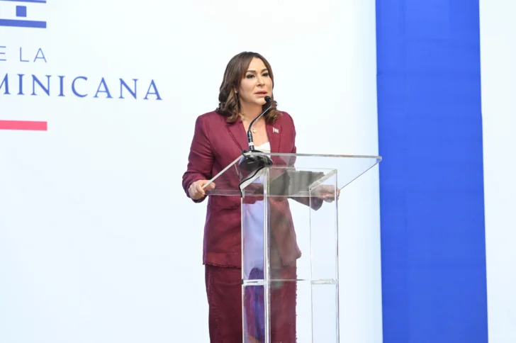 Vicepresidenta destaca importancia de zonas francas y Mipymes Vicepresidenta destaca importancia de zonas francas y Mipymes