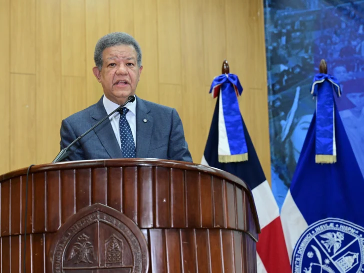 Leonel llama a fortalecer el Ministerio de Educación Superior para garantizar universidades de calidad