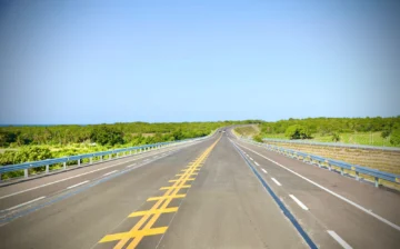 Abinader deja inaugurada circunvalación de Baní de 19.8 kilómetros