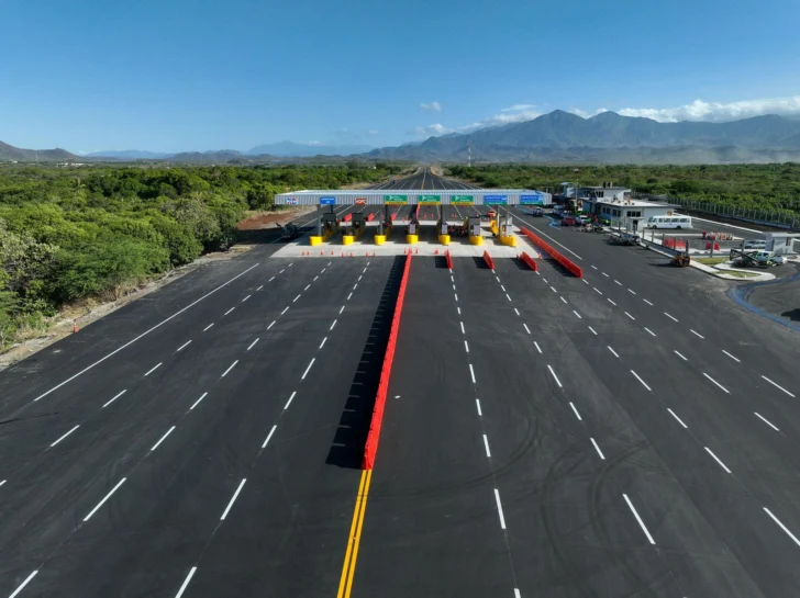 Abinader deja inaugurada circunvalación de Baní de 19.8 kilómetros
