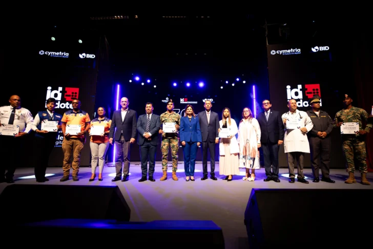 Vicepresidenta encabeza apertura programa Talento digital RD
