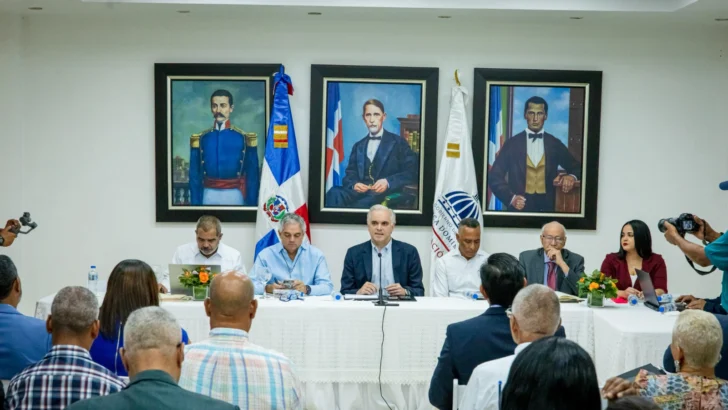 Acuerdan garantizar un regreso a clases organizado y centrado en los aprendizajes