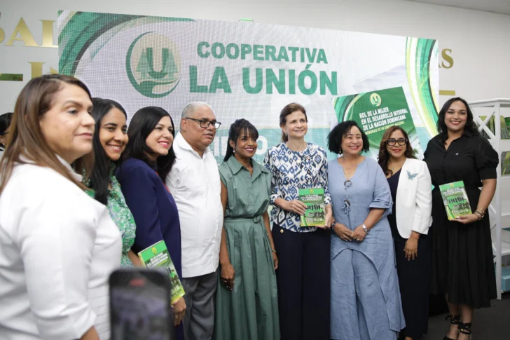Raquel Peña resalta aportes de la mujer dominicana en lanzamiento de libro de la Cooperativa La Unión