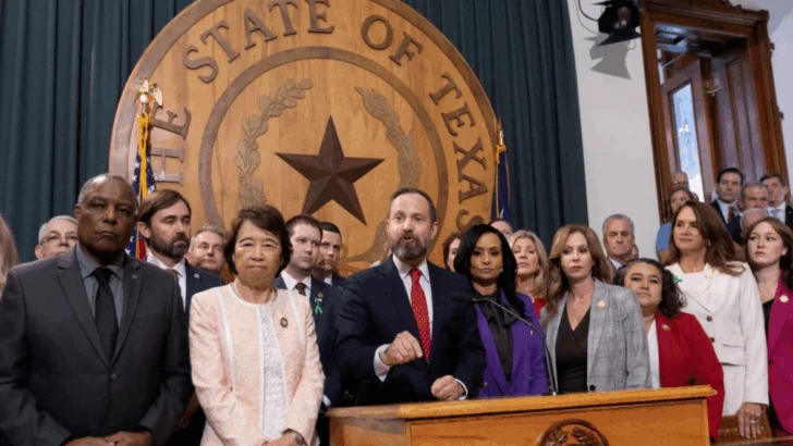 'Gerrymandering': por qué un nuevo mapa electoral hizo que los legisladores demócratas huyeran de Texas y puedan ser arrestados