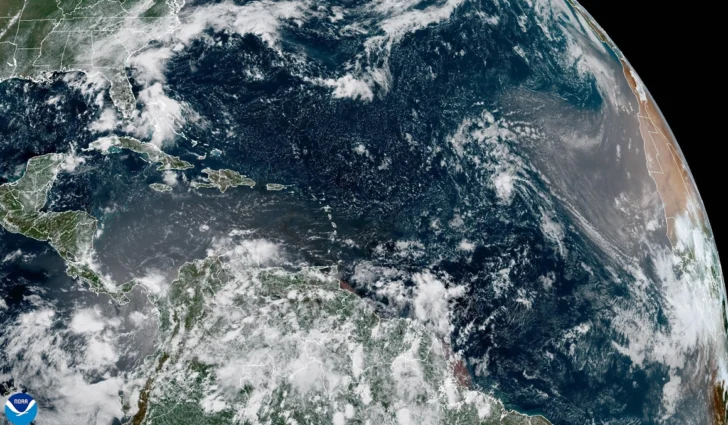 Tormenta tropical Erin podría convertirse esta semana en el primer huracán de la temporada