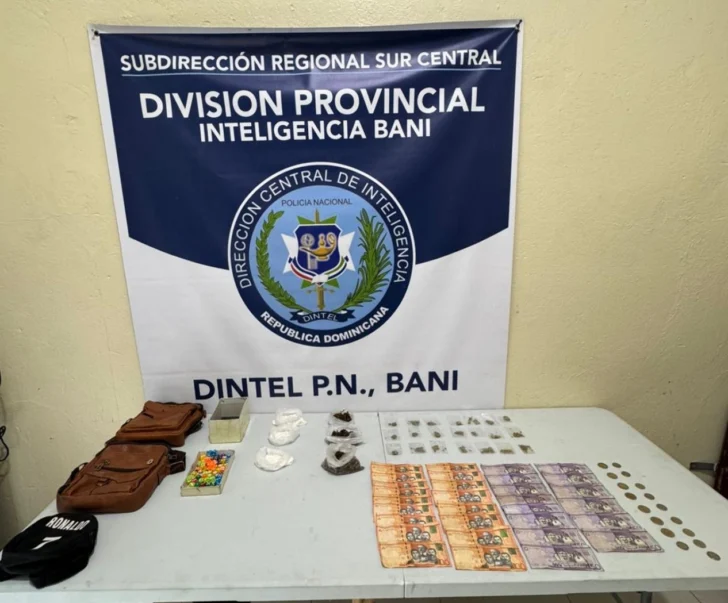 Desmantelan puntos de drogas y ocupa dados de juegos de azar en Baní