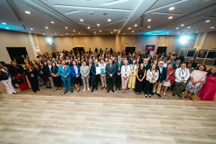Asumen compromiso internacional con democracia y transparencia en el sector justicia