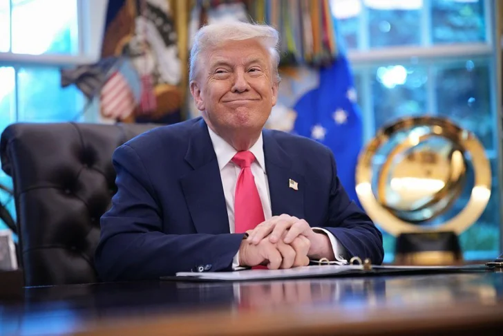 ¿Trump socialista?: la reacción de conservadores de EE.UU. a la compra de acciones de compañías privadas por parte del gobierno