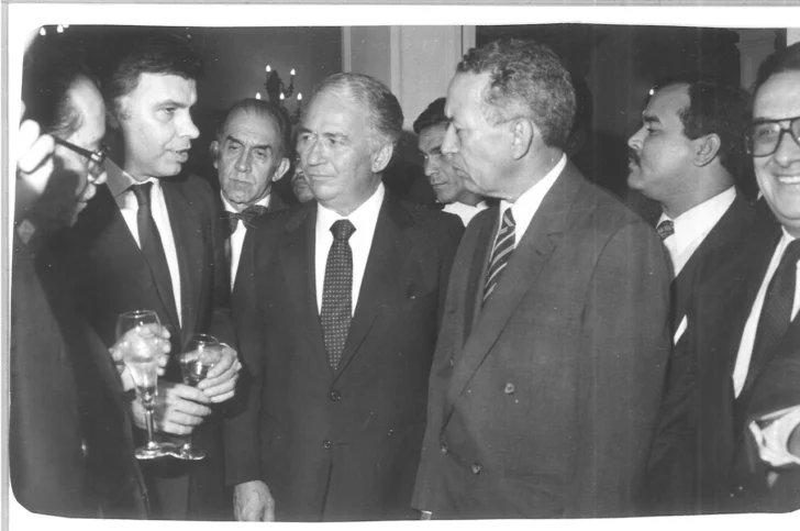  ONU, 1985. Con Salvador Jorge Blanco, Felipe González y Belisario Betancourt.