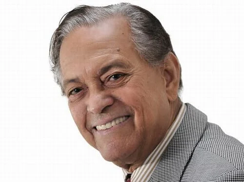 Asociación de Escritores y Periodistas expresa pesar por partida de Franklin Domínguez