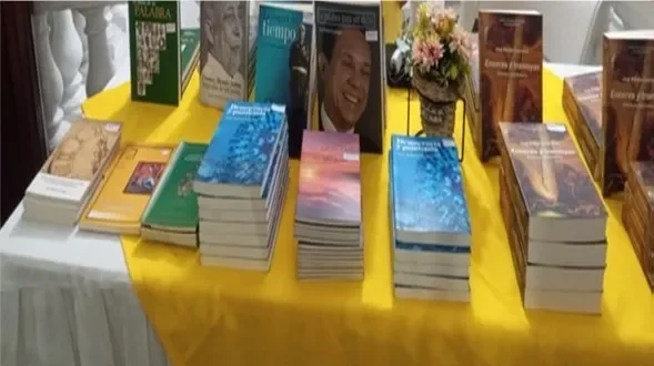 Conversación con José Rafael Lantigua, a propósito de su último poemario publicado “Iniciación de la tarde” Conversación con José Rafael Lantigua, a propósito de su último poemario publicado “Iniciación de la tarde”