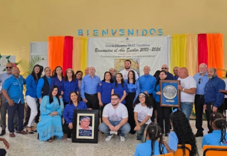 Altagracia Idalia Durán de Quéliz: La nueva escuela de Constanza