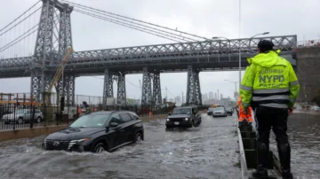 Nueva York y Nueva Jersey declaran estado de emergencia por nuevas inundaciones