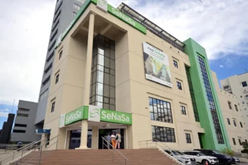 SENASA garantiza acceso a medicamentos tras anulación del contrato con Farmacard