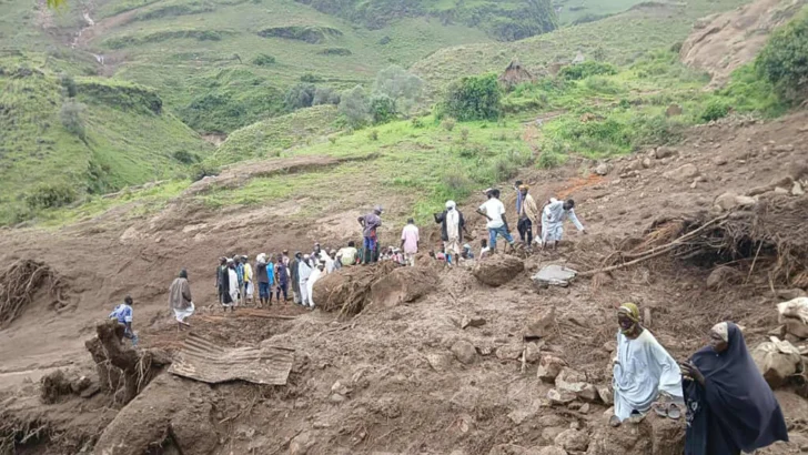 Sudán: Un deslizamiento de tierra mata a más de 1.000 personas en Darfur, dice un grupo armado local