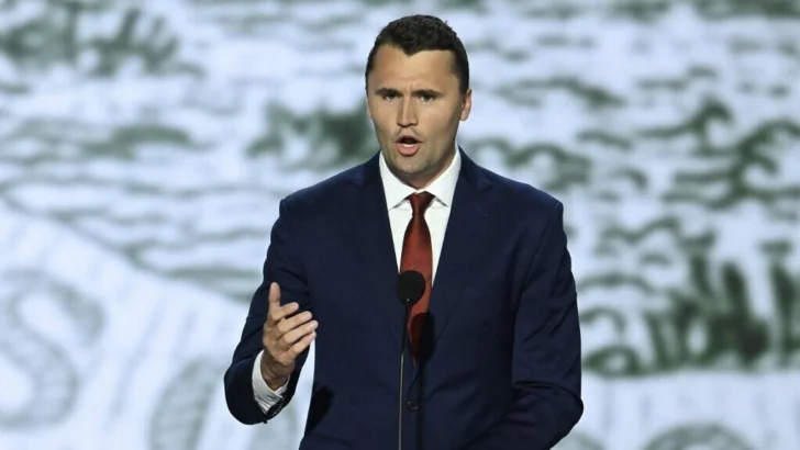 Estados Unidos: Disparan a Charlie Kirk, activista, 'influencer' y aliado de Trump