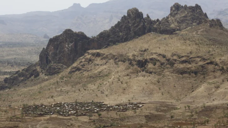 Sudán: masivo deslizamiento de tierra mata a más de 1.000 personas en Darfur, dice grupo rebelde