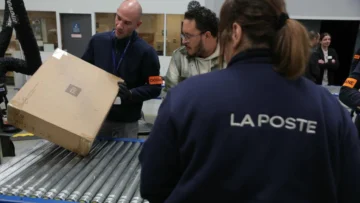 Un total de 88 operadores postales frenan envíos a EE. UU. tras nuevas reglas aduaneras