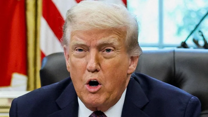 Trump afirma que EE.UU. atacó una segunda embarcación cargada con drogas procedente de Venezuela y que murieron 3 personas