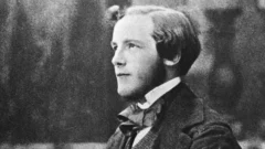 James Clerk Maxwell, el Einstein olvidado que predijo la existencia de las ondas electromagnéticas cruciales para la actual tecnología