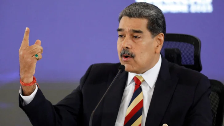 Maduro afirma que EE. UU. quiere gratis el crudo venezolano, mientras el mundo reacciona a despliegue en el Caribe