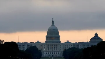 Desde un posible cierre de Gobierno hasta el control federal sobre Washington: así retoma funciones el Congreso