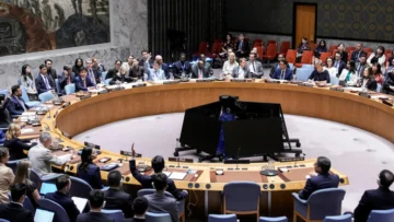 La ONU reimpondrá las sanciones contra Irán el sábado tras fracasar una resolución de China y Rusia La ONU reimpondrá las sanciones contra Irán el sábado tras fracasar una resolución de China y Rusia