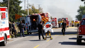 EE. UU.: dos muertos y ocho heridos en un tiroteo e incendio en una iglesia mormona de Michigan EE. UU.: dos muertos y ocho heridos en un tiroteo e incendio en una iglesia mormona de Michigan