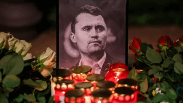 Los empleados que están siendo despedidos en EE.UU. por sus mensajes en redes sobre el asesinato de Charlie Kirk