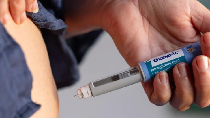 Cómo se explica la caída del 60% de las acciones de Novo Nordisk, el fabricante de Ozempic que llegó a ser la empresa europea más valiosa