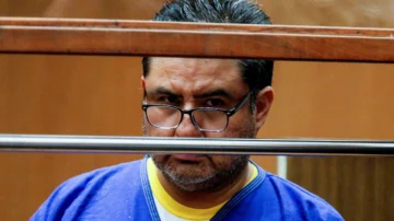 De qué se acusa en un nuevo juicio en EE.UU. a Naasón Joaquín García, el líder de la iglesia La Luz del Mundo