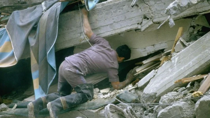 'No corro, no grito, no empujo': qué cambió en Ciudad de México tras el devastador terremoto que dejó miles de muertos hace 40 años