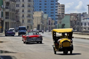 Vuelos, remesas, comercio y finanzas: siete décadas de sanciones de EE.UU. contra Cuba