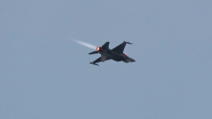 Las fuerzas armadas de Polonia afirman que drones rusos fueron derribados tras una 'violación del espacio aéreo sin precedentes'
