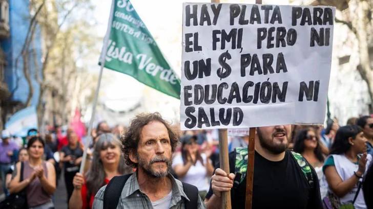 3 causas del deterioro de la economía argentina que llevó al inédito respaldo de Trump a Milei