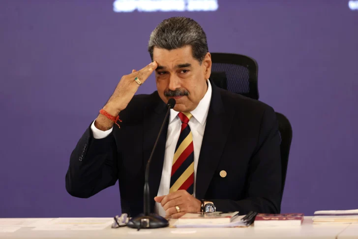 Escarbando: Tensión en el Caribe y Suramérica: EE.UU. despliega fuerza militar y lanza advertencia a Venezuela